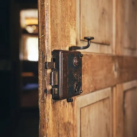 Weisse Wand Almen Chalet *