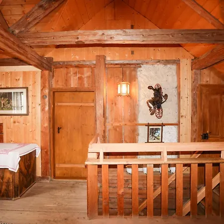 Chalet Weisse Wand Almen *