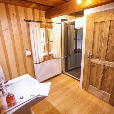 Chalet Weisse Wand Almen *