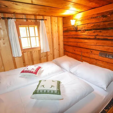 Chalet Weisse Wand Almen Schladming